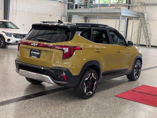 Valais Green/Black Roof 2024 Kia Seltos SX Turbo