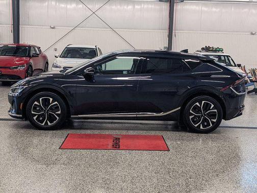 2022 Kia EV6 Wind