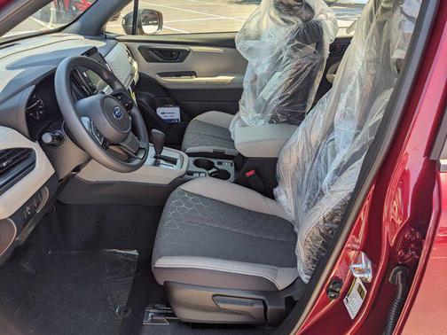 2025 Subaru Forester Base