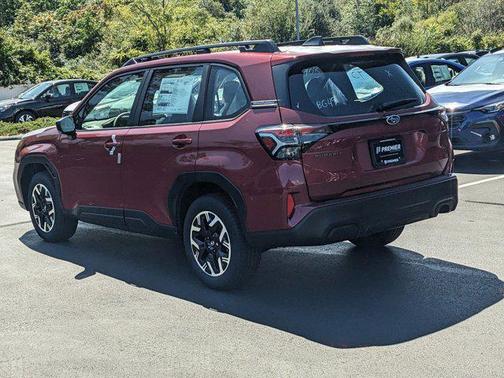 2025 Subaru Forester Base