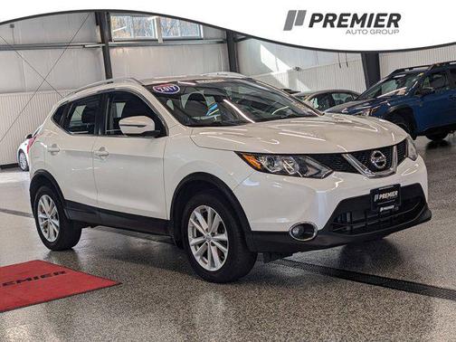 2017 Nissan Rogue Sport SV