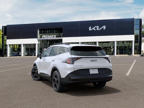 Snow White Pearl 2027 Kia Sportage X-Line