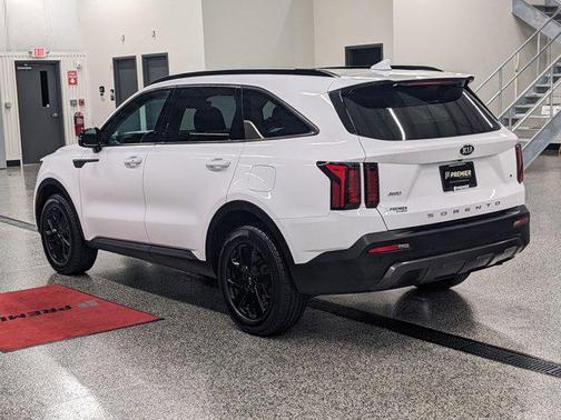 2021 Kia Sorento S