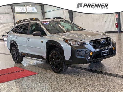 Ice Silver Metallic 2025 Subaru Outback Wilderness