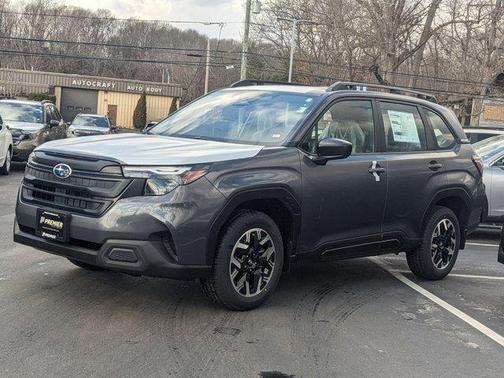 2025 Subaru Forester Base