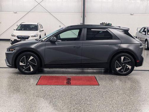 2025 Hyundai IONIQ 5 SEL