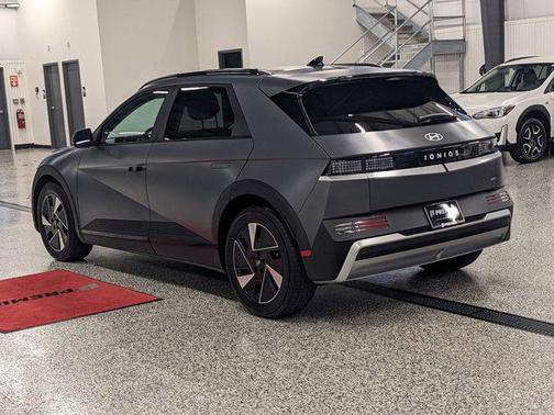 2025 Hyundai IONIQ 5 SEL