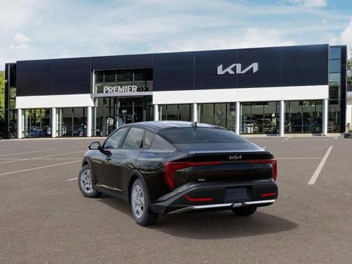 2025 Kia K4 LX