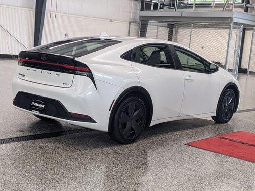 2023 Toyota Prius LE