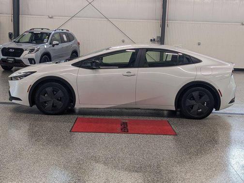 2023 Toyota Prius LE