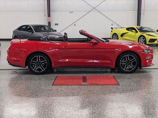 2022 Ford Mustang EcoBoost Premium