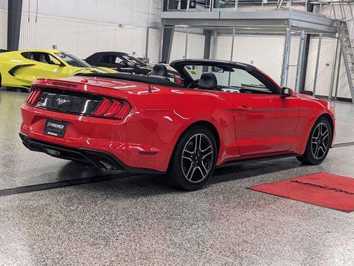 2022 Ford Mustang EcoBoost Premium