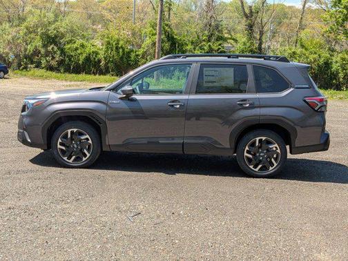 Magnetite Gray Metallic 2026 Subaru Forester Hybrid Premium