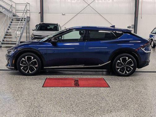 2024 Kia EV6 Wind