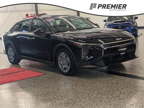 2025 Kia K4 LX