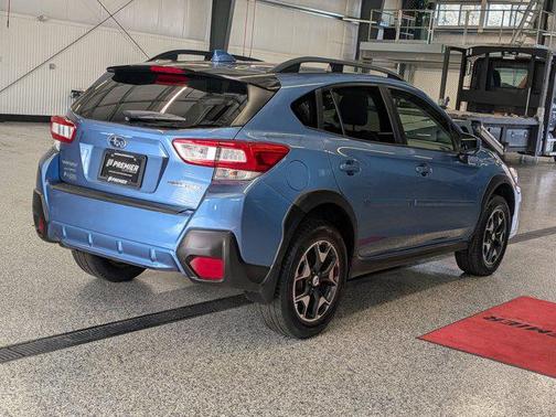 Quartz Blue Pearl 2018 Subaru Crosstrek 2.0i Premium