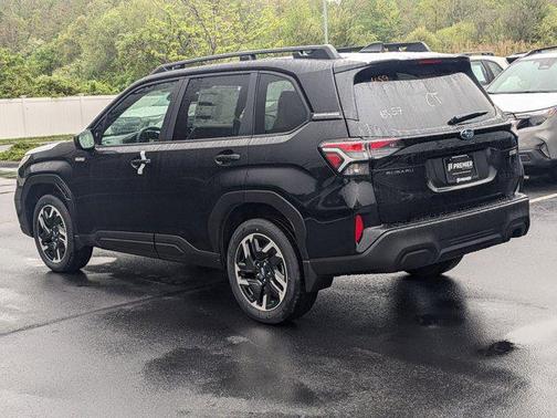 2025 Subaru Forester Hybrid Premium
