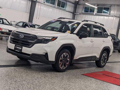 2025 Subaru Forester Base