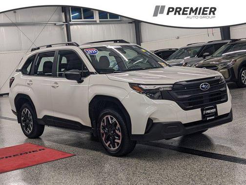 2025 Subaru Forester Base