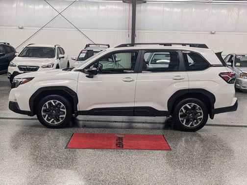 2025 Subaru Forester Base