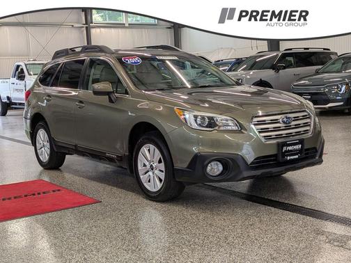 Wilderness Green Metallic 2015 Subaru Outback 2.5i Premium