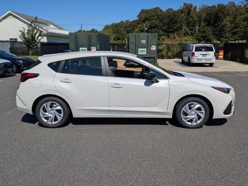 2025 Subaru Impreza Base