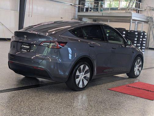 2023 Tesla Model Y Long Range Dual Motor All-Wheel Drive