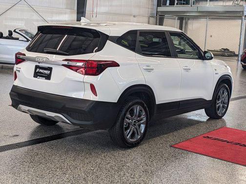 2023 Kia Seltos LX
