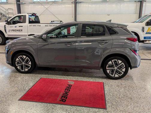 2023 Hyundai KONA EV SE
