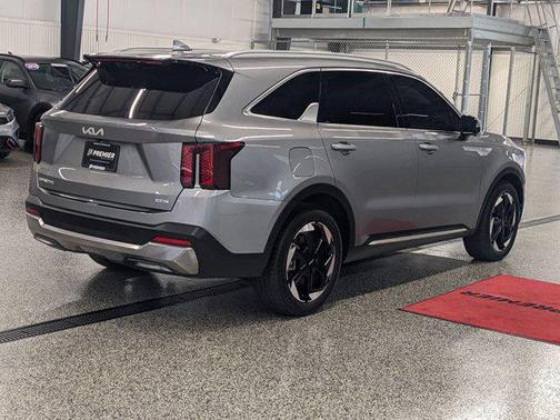 2025 Kia Sorento Plug-In Hybrid SX Prestige