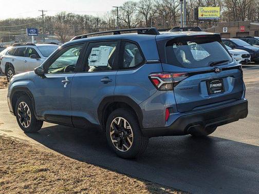 2025 Subaru Forester Base