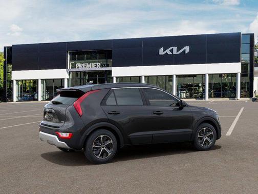 Interstellar Gray 2026 Kia Niro LX