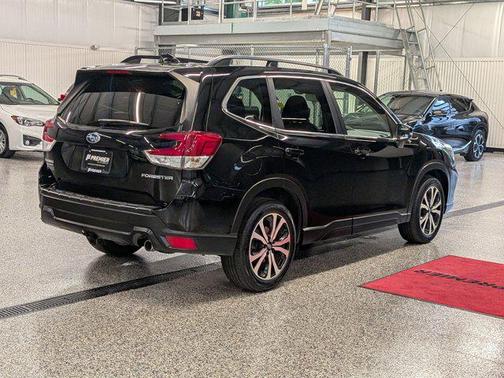 Crystal Black Silica 2020 Subaru Forester Limited