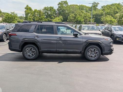 Magnetite Gray Metallic 2026 Subaru Outback Premium
