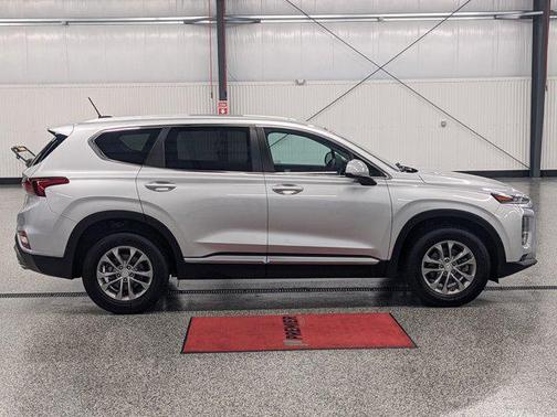 2019 Hyundai SANTA FE SE 2.4