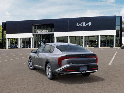 2025 Kia K4 LXS