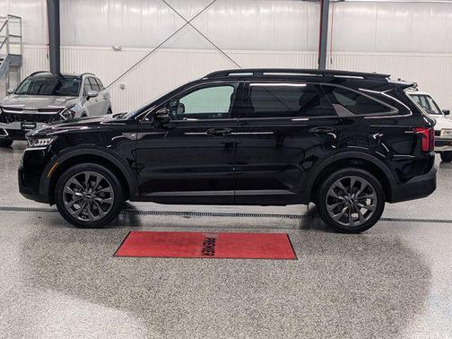 2022 Kia Sorento EX