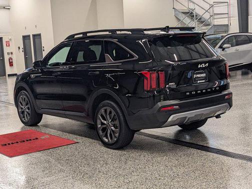 2022 Kia Sorento EX