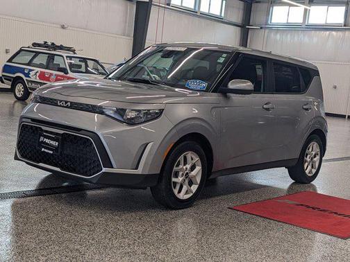 2024 Kia Soul LX