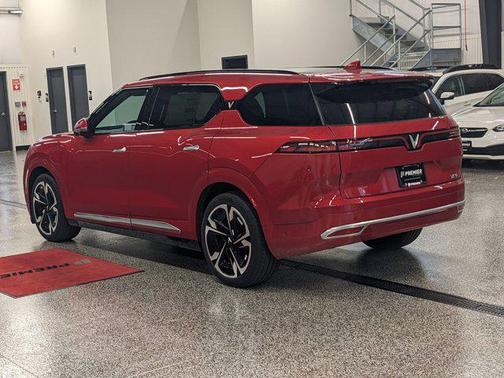 2024 VinFast VF 9 Plus