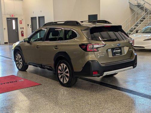 Autumn Green Metallic 2024 Subaru Outback Limited