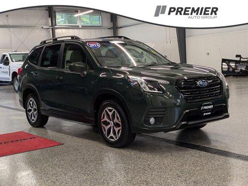 Cascade Green Silica 2023 Subaru Forester Premium