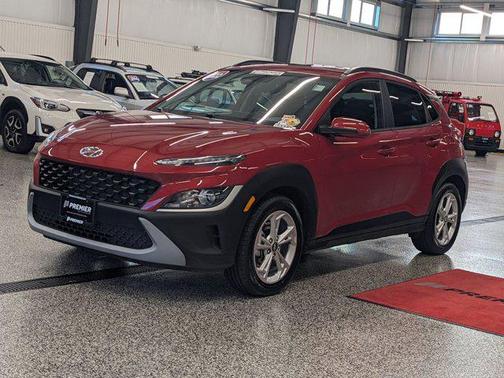 2022 Hyundai KONA SEL