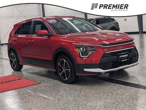 2024 Kia Niro LX