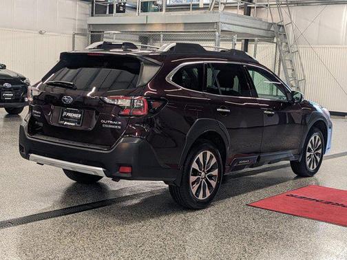 2023 Subaru Outback Touring XT