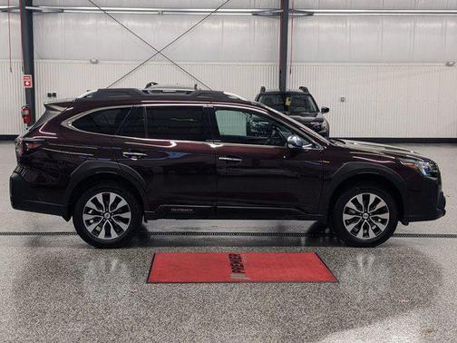 2023 Subaru Outback Touring XT