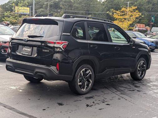 2025 Subaru Forester Hybrid Premium