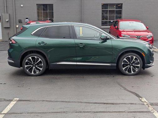 2025 VinFast VF 8 Plus