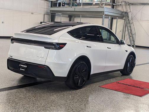 2026 Tesla Model Y Long Range Dual Motor All-Wheel Drive