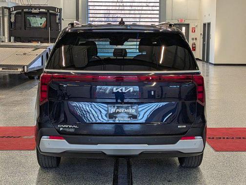 2025 Kia Carnival Hybrid EX